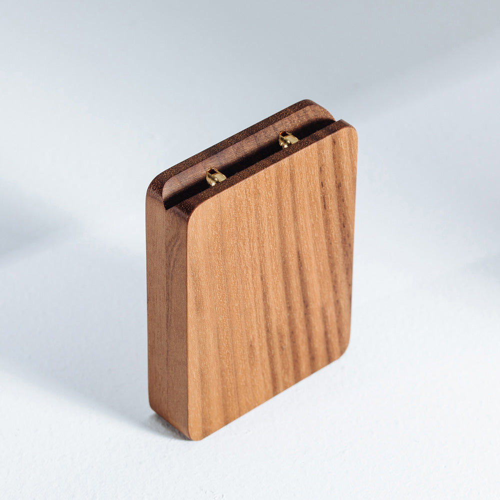 Walnut rotating engagement ring box beige insert woodsbury