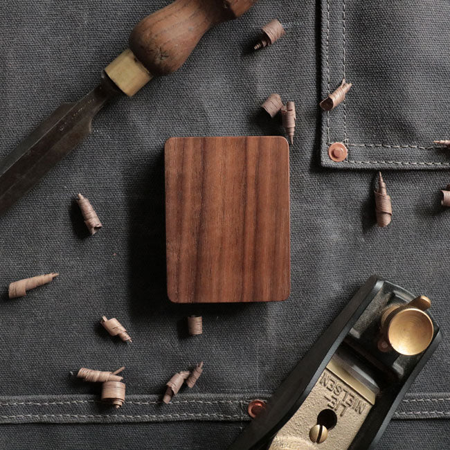 Walnut rotating engagement ring box beige insert woodsbury